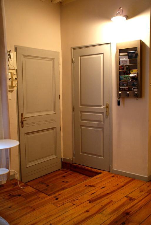 Lou Magnan Apartment L'Isle-sur-la-Sorgue Ruang foto